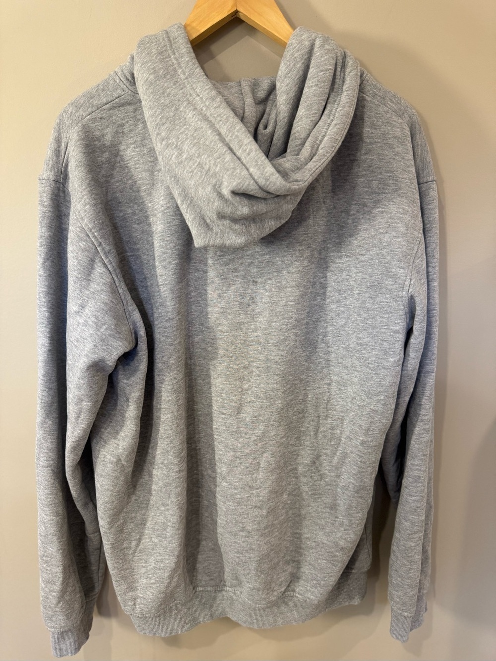 Gray Pullover Hoodie with Subtle Chest Logo - Picture 4 of 4